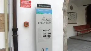 Pesariis e il percorso degli orologi: come leggere la storia della misurazione del tempo tra case e installazioni
